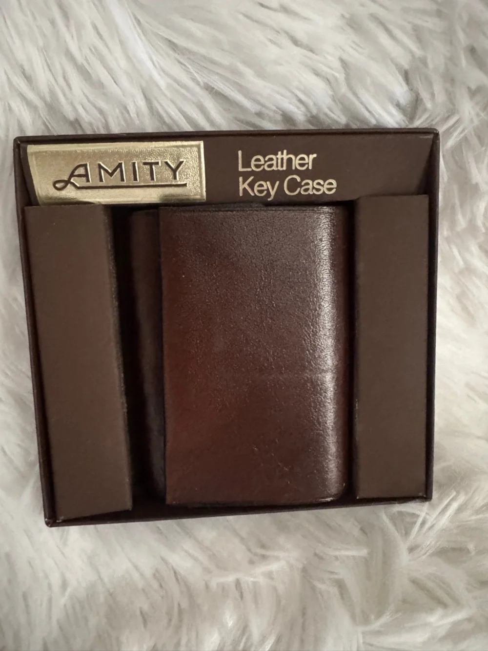 NEW Amity Leather Key Case Brown Cowhide Vintage Key Holder w/ Box